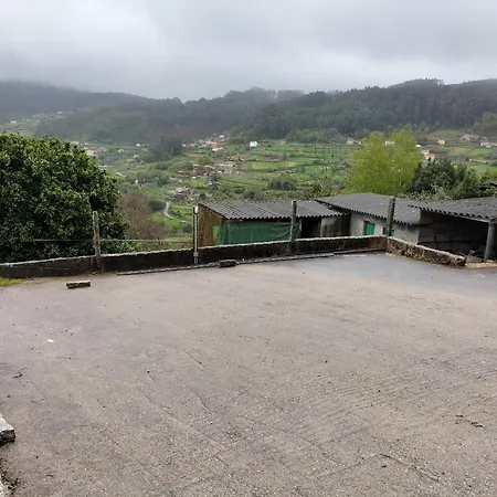 Mogor, En